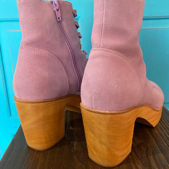 Charlotte Stone Suede Lilac Purple Boots Clog Platform Size 9 Worn once indoors - Picture 8 of 15
